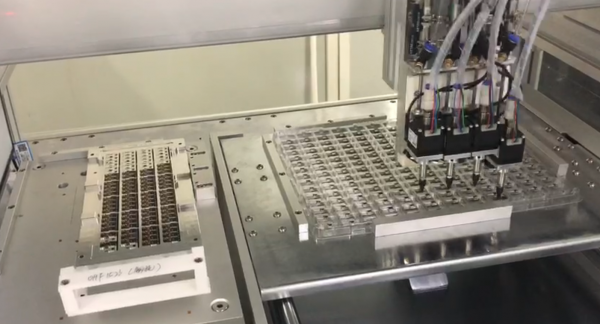 引导机器人抓取摆放 引导机器人抓取摆放